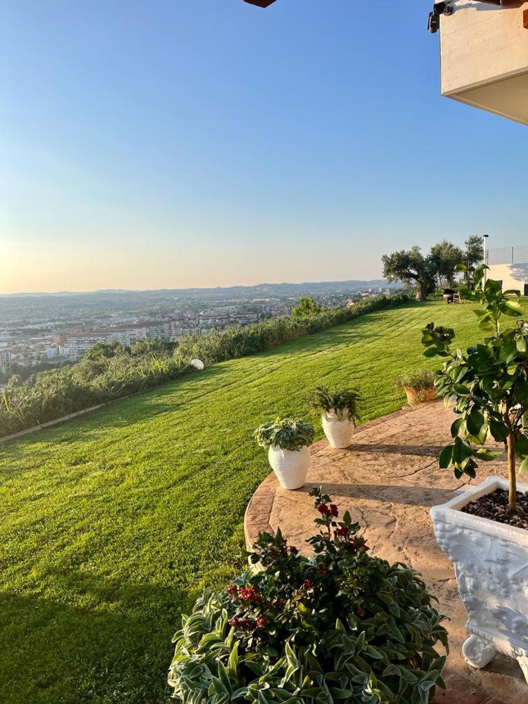 Apartament Mirabel Chieti Zewnętrze zdjęcie